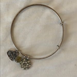 Silver Mariana bangle bracelet